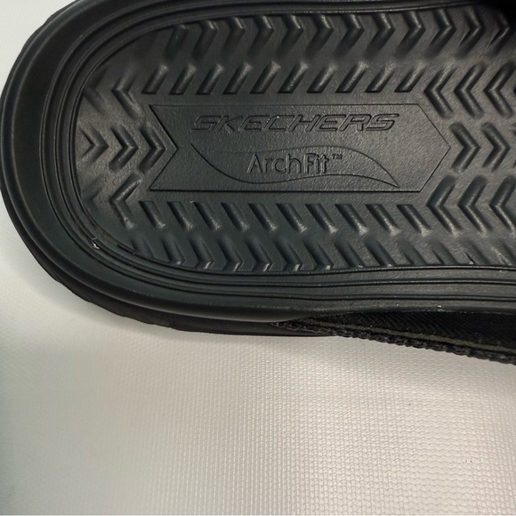 Skechers Arch Fit Men's Black and Dark Brown Flip-Flops size 9 - Picture 6 of 9